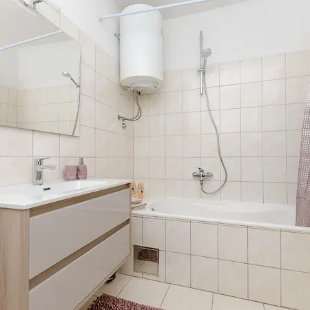 Apartment Spacious Smile With Terrace And Secure Garage *